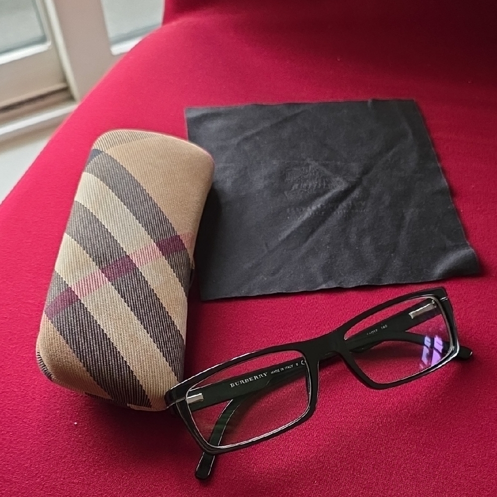 Burberry Black Rectangular Glasses